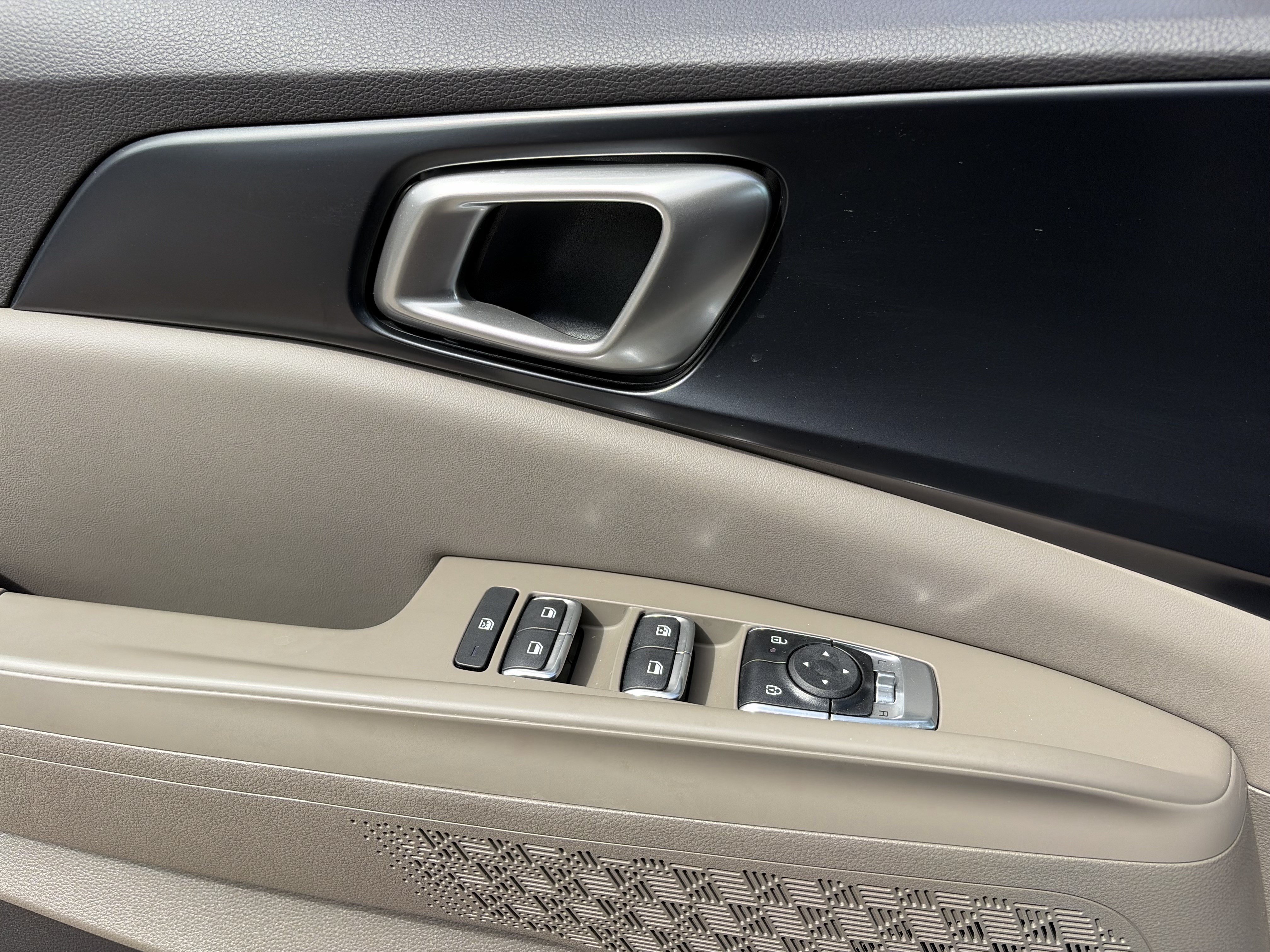 New 2026 Panthera Metal Kia LXS image 20