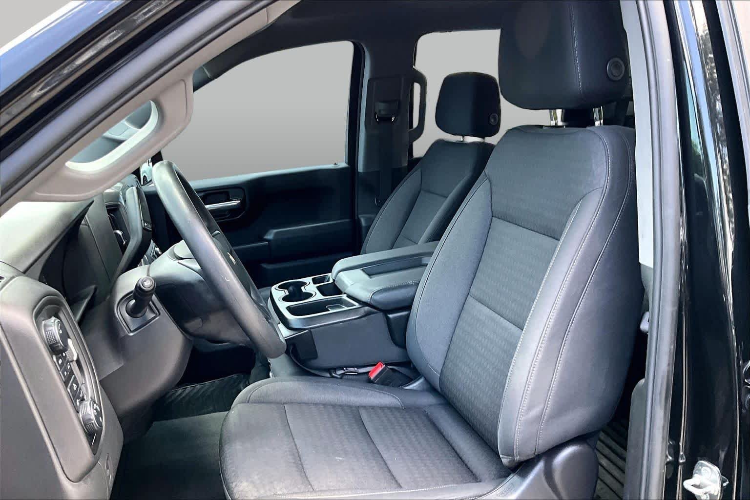 Used 2024 Black Chevrolet Custom image 8