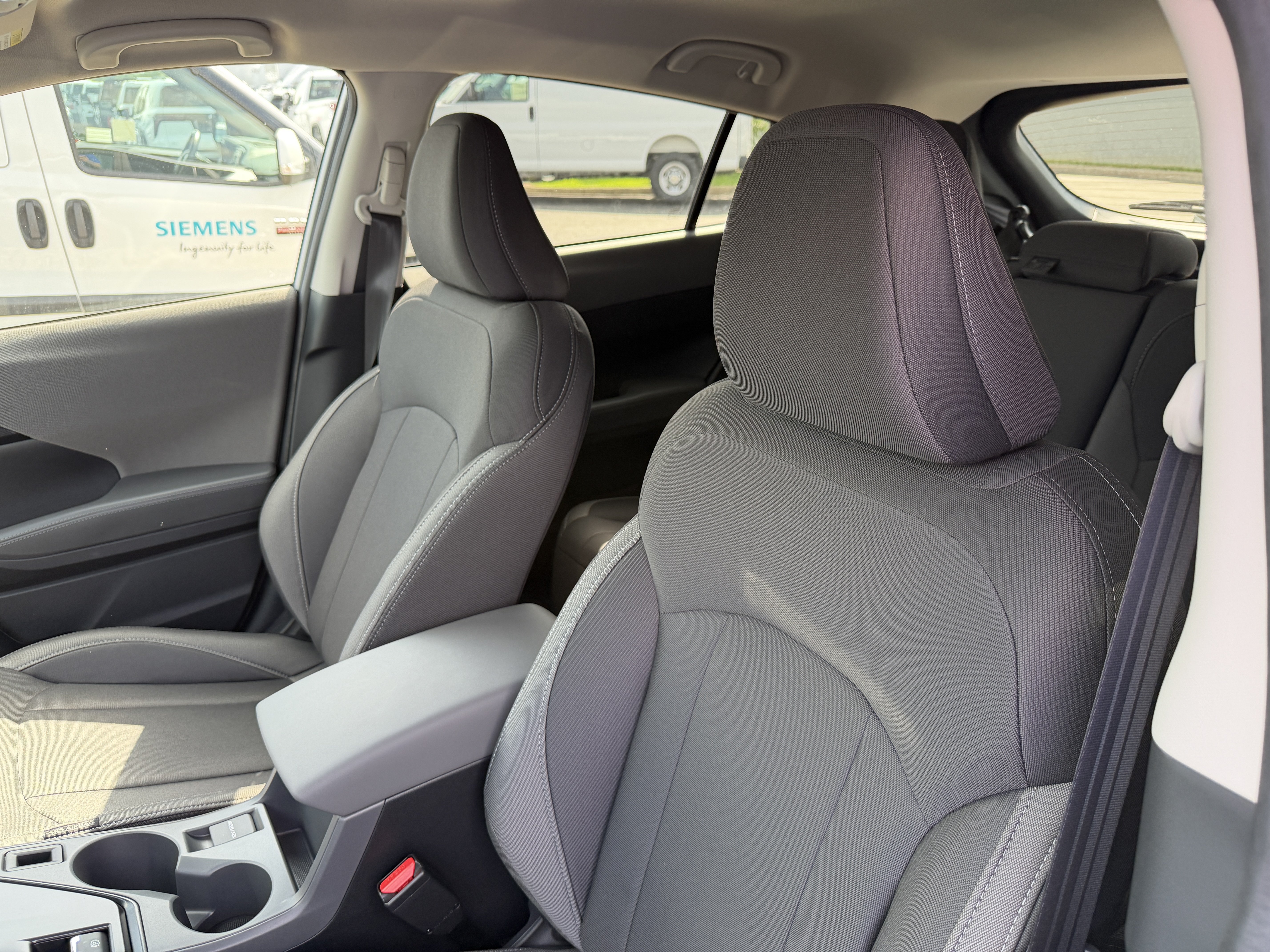 New 2026 ICE SILVER METALLIC Subaru Premium image 12