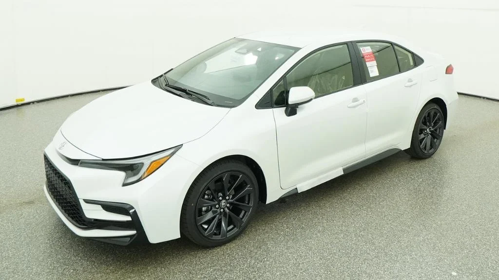 2026 Toyota Corolla SE Hybrid CVT's photo