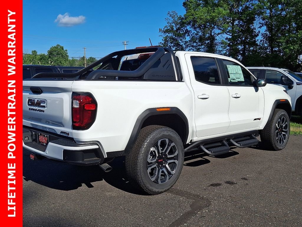 2025 GMC Canyon AT4 - Photo 4