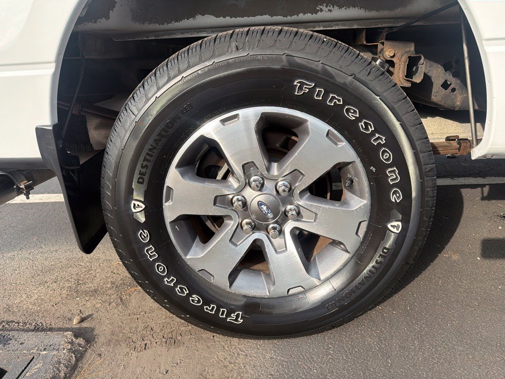 Used 2012 White Ford XLT image 10