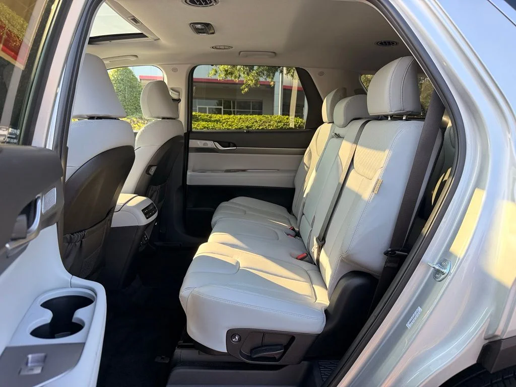 Used 2024 Silver Hyundai SEL image 15