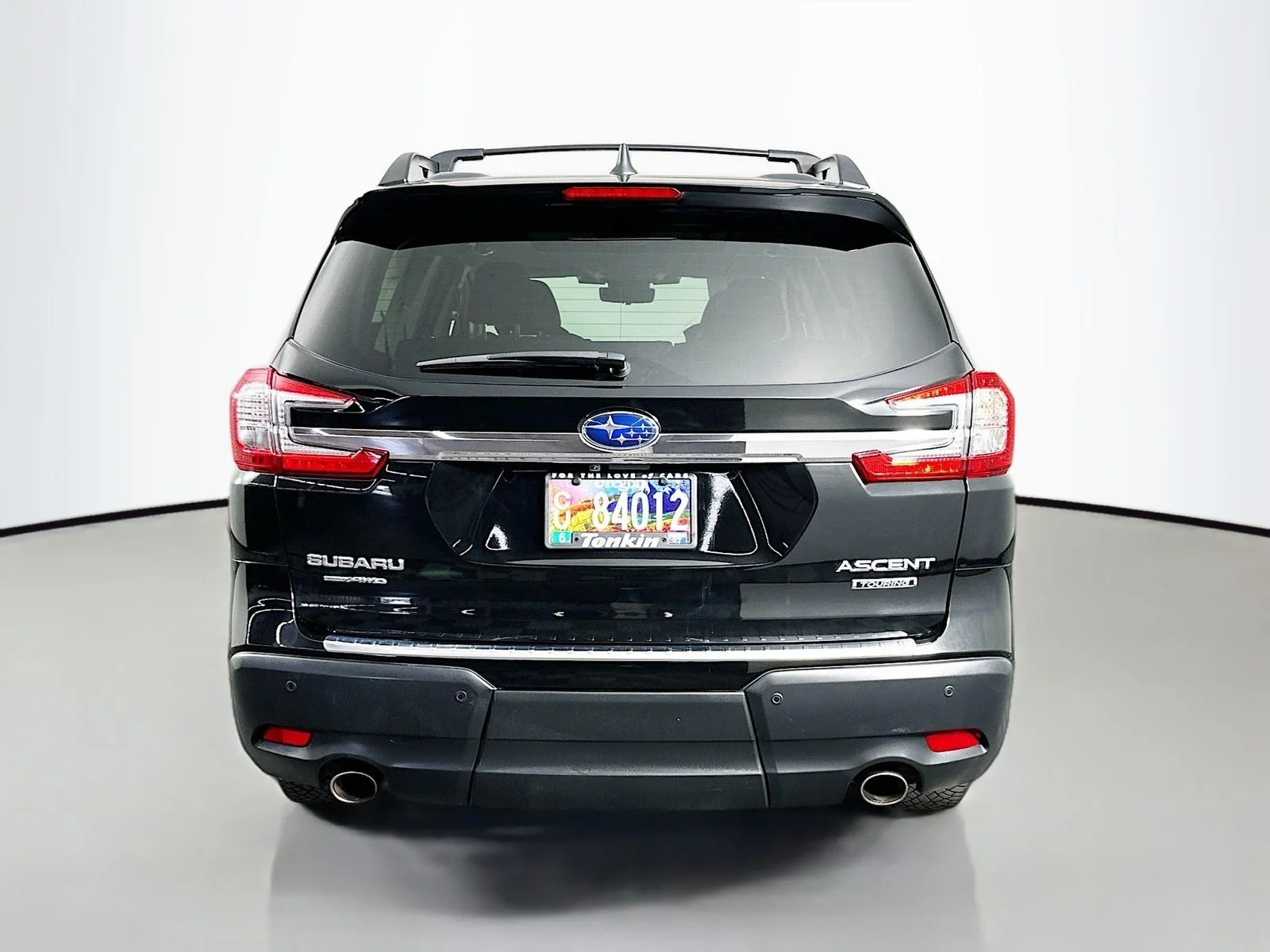 Used 2023 Crystal Black Silica Subaru Touring image 7