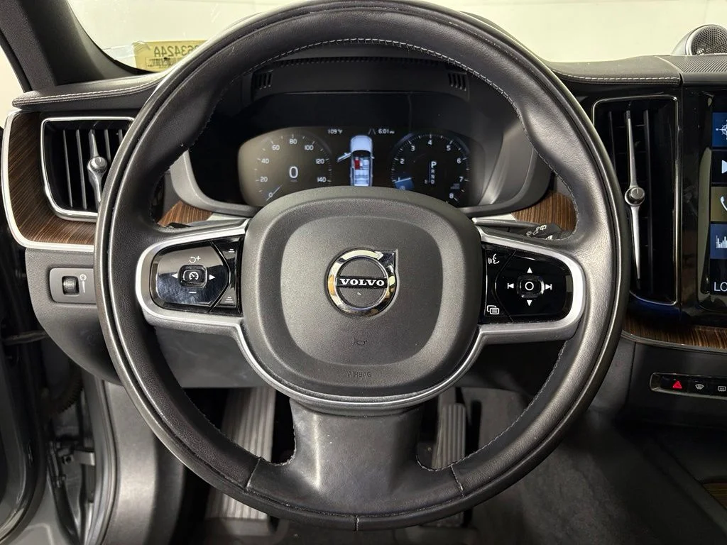 Used 2020 Gray Volvo T6 Inscription image 20