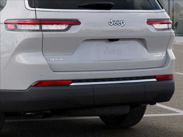 New 2026 Bright White Clear-Coat Exterior Paint Jeep Limited 4x4 image 13