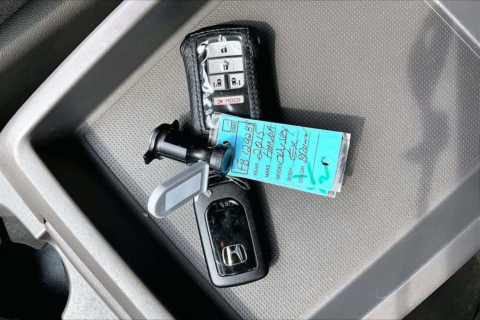 Used 2015 Modern Steel Metallic Honda EX image 14