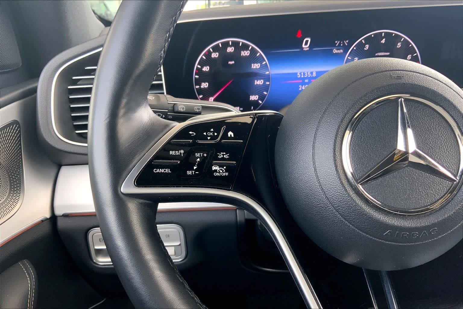 Used 2025 Polar White Mercedes-Benz GLE 350 image 21