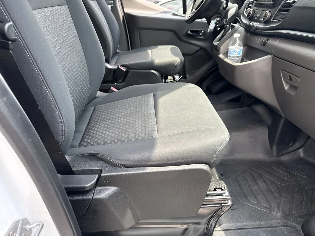 Used 2025 White Ford Base image 13