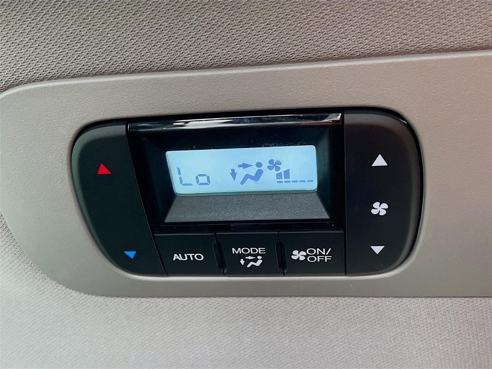 Used 2024 Crystal Black Pearl Honda Touring image 32