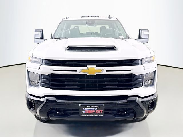 New 2026 Summit White Chevrolet Custom image 2