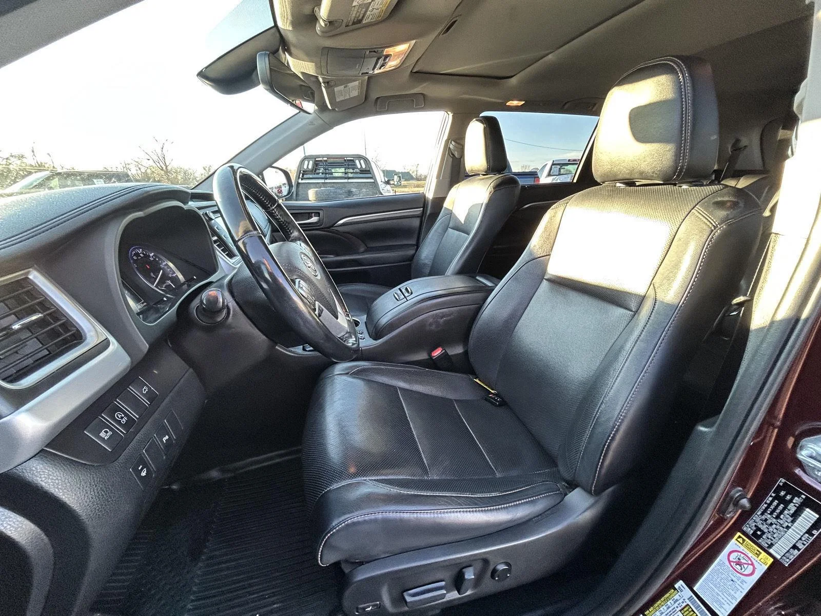 Used 2019 Red Toyota Limited image 9
