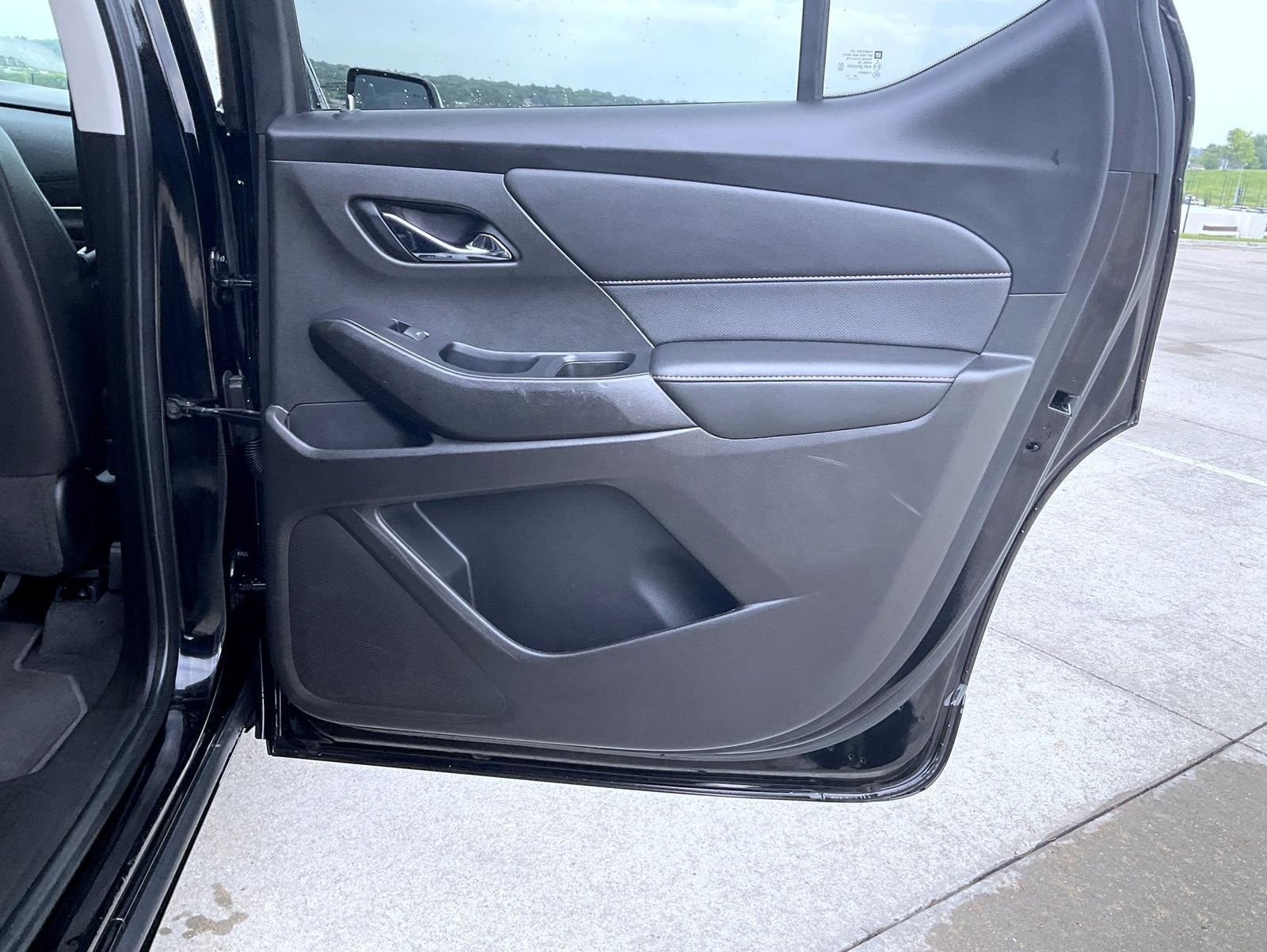 Used 2021 Black Chevrolet Premier image 23