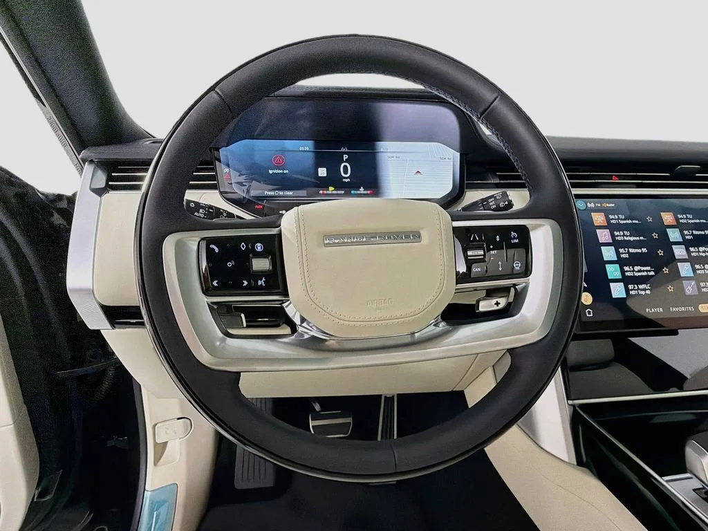 New 2026 Santorini Black Land Rover SE LWB 7-Seats / V8 image 11