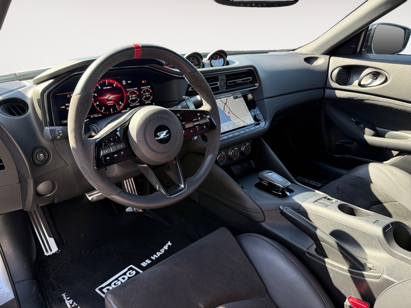 Used 2024 Brilliant Silver Nissan NISMO image 15