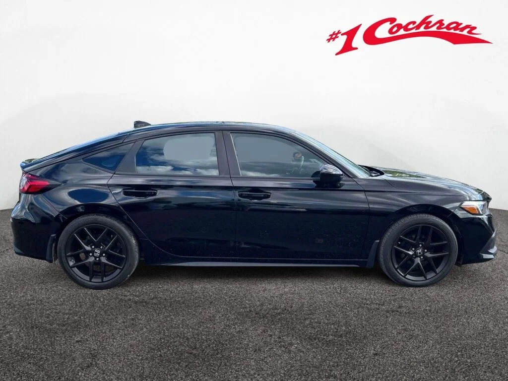 Used 2022 Crystal Black Pearl Honda Sport image 6