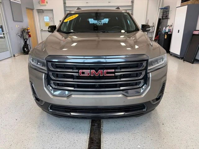 2023 GMC Acadia AT4 - Photo 4