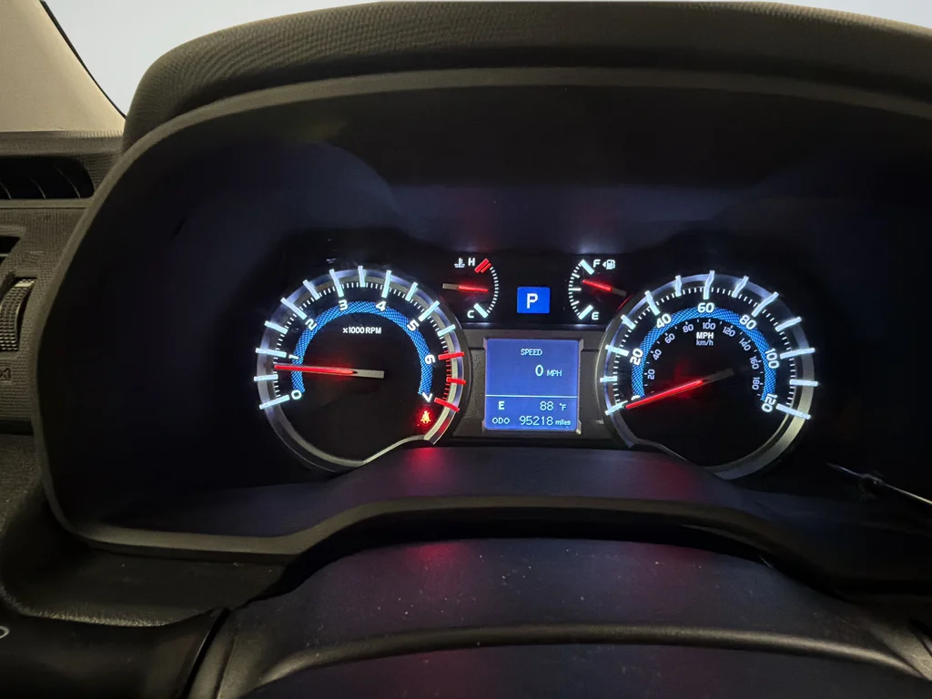 Used 2019 Silver Toyota SR5 Premium image 23