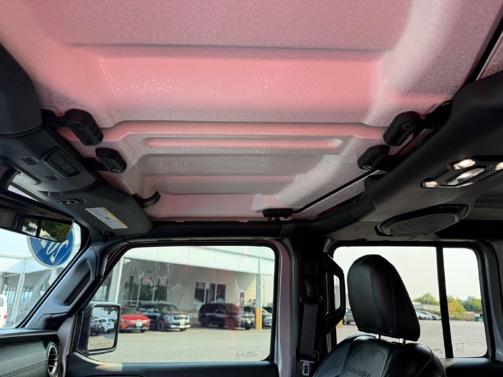 Used 2021 Silver Jeep Unlimited Sahara 4xe image 17