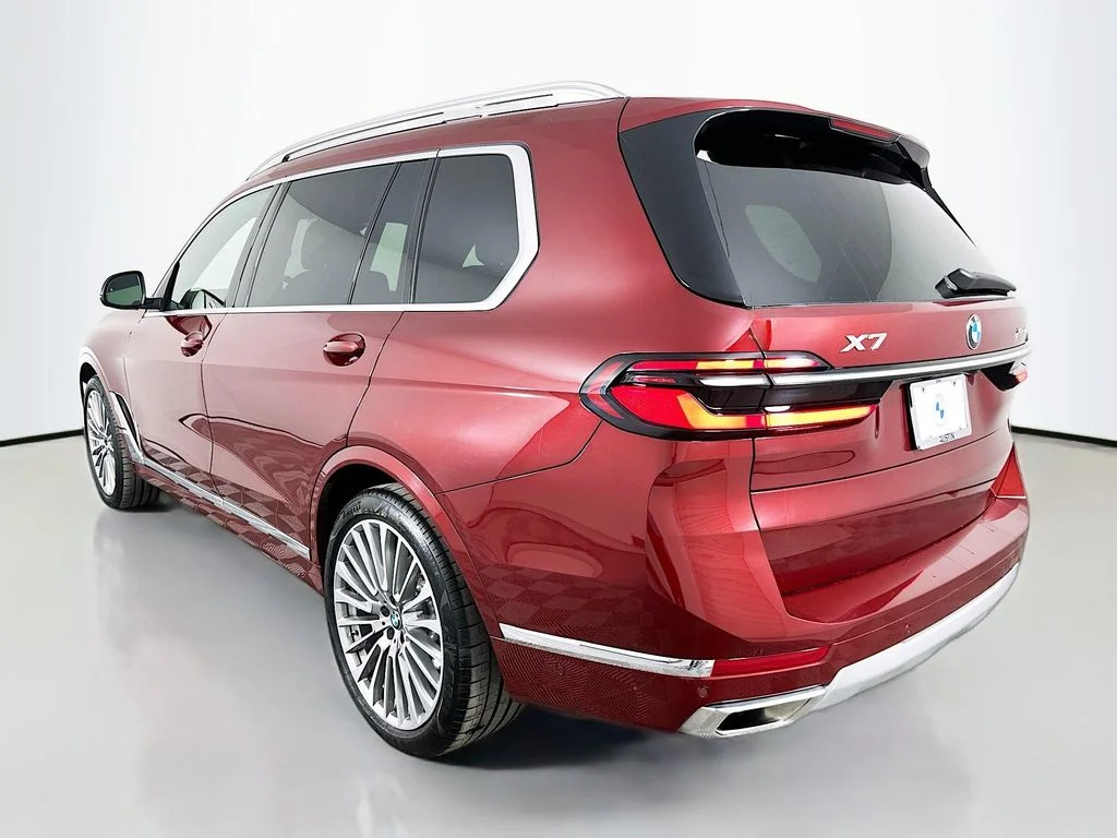 Certified Used 2025 Red BMW xDrive40i image 7