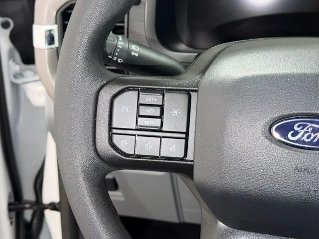 New 2026 Oxford White Ford XLT image 16