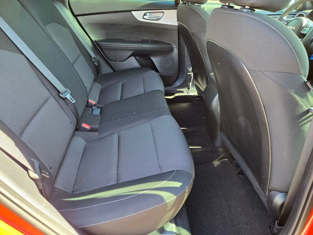 Used 2024 Red Kia LXS image 22