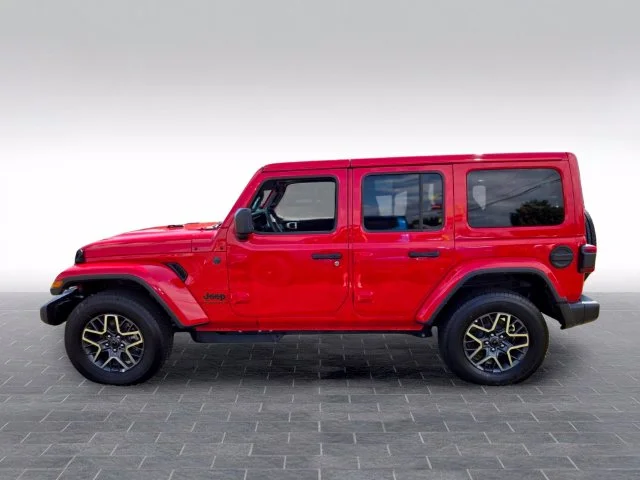 Used 2026 Red Jeep Sahara image 4