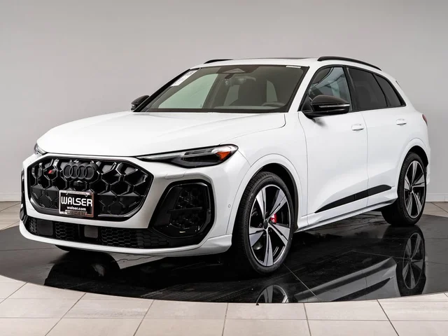 2026 Audi SQ5 Premium Plus