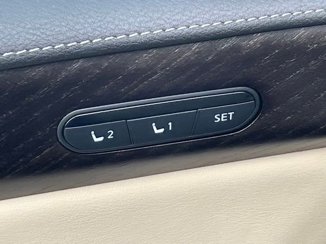 Certified Used 2024 Blue INFINITI Sensory image 14