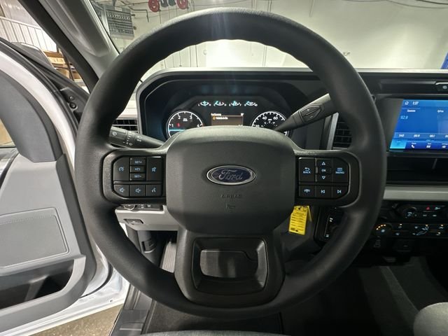 New 2026 Oxford White Ford F-250® XL image 15