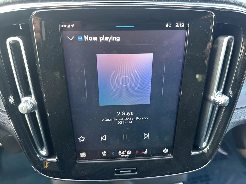 2023 Volvo C40 Ultimate - Photo 19