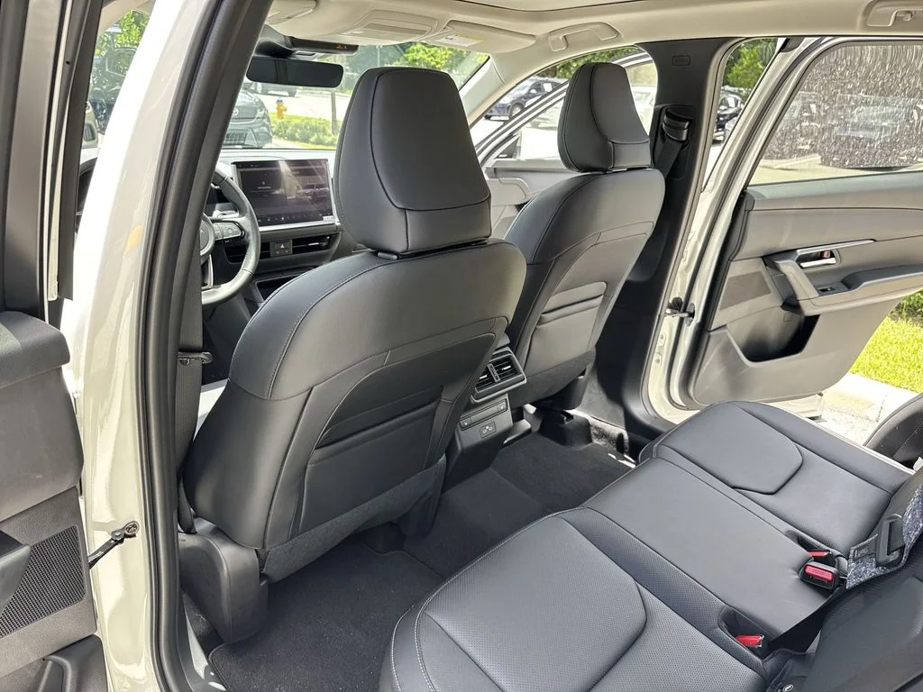 New 2026 Rhodium White Metallic Mazda 2.5 S Premium AWD image 34