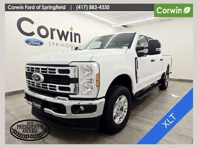 New 2026 Oxford White Ford F-250® XLT image 1