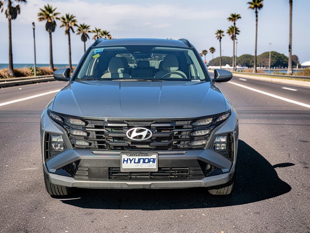 Certified Used 2025 Silver Hyundai SEL image 3