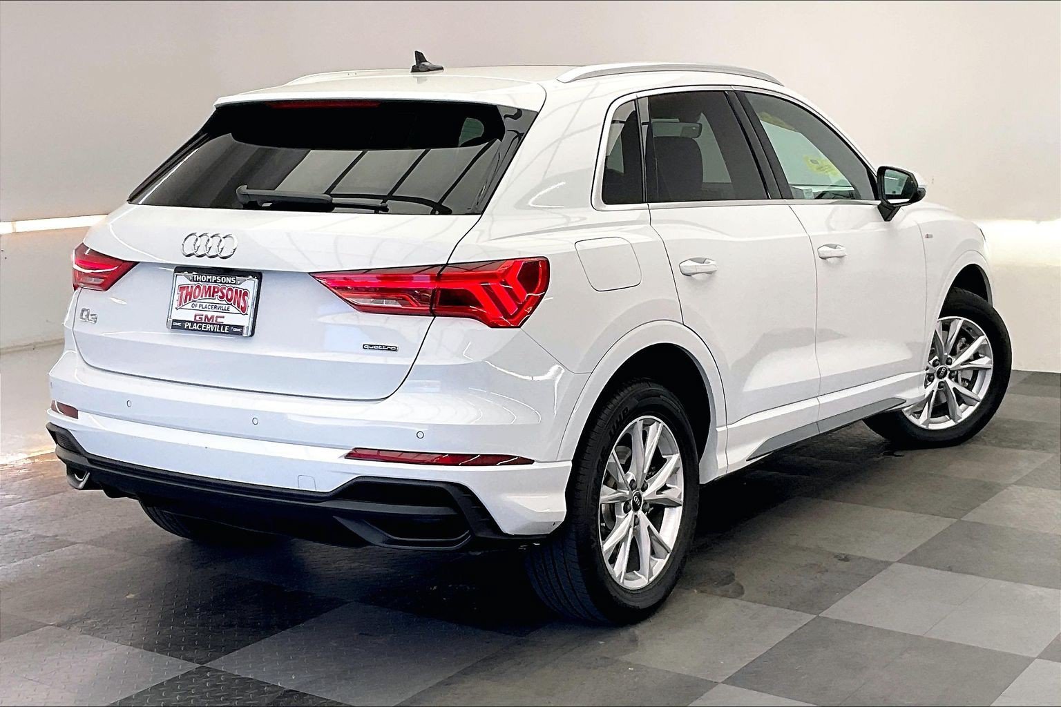 Used 2024 Arkona White Audi S line Premium image 13