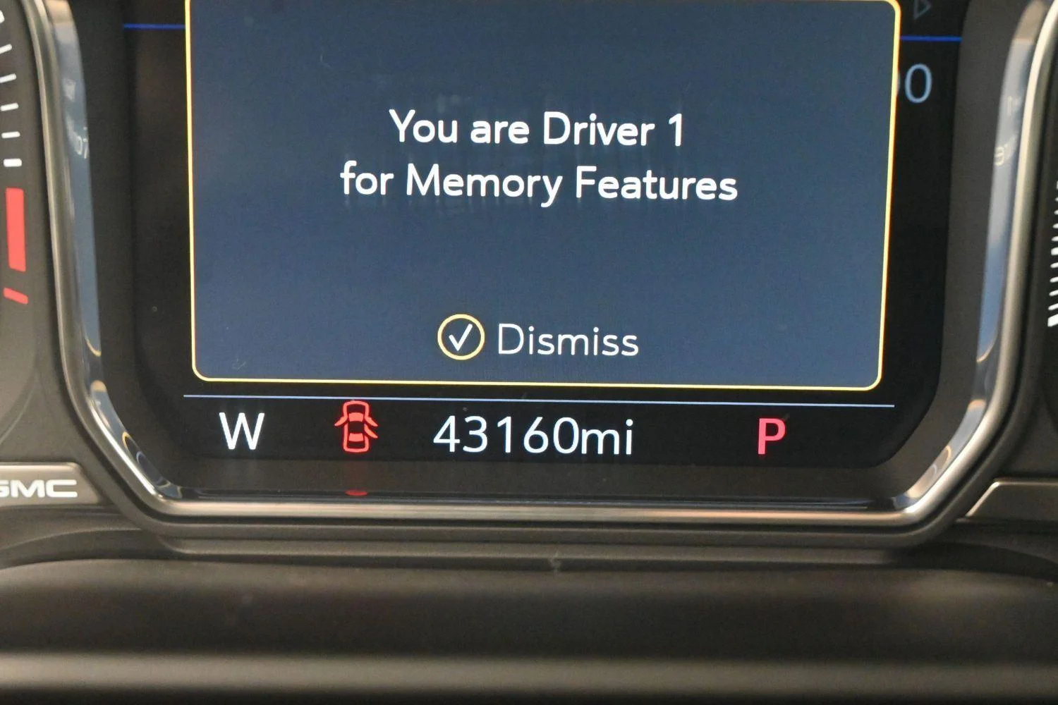Used 2022 Hunter Metallic GMC Denali image 22