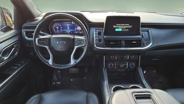 Used 2022 Black Chevrolet Z71 image 10