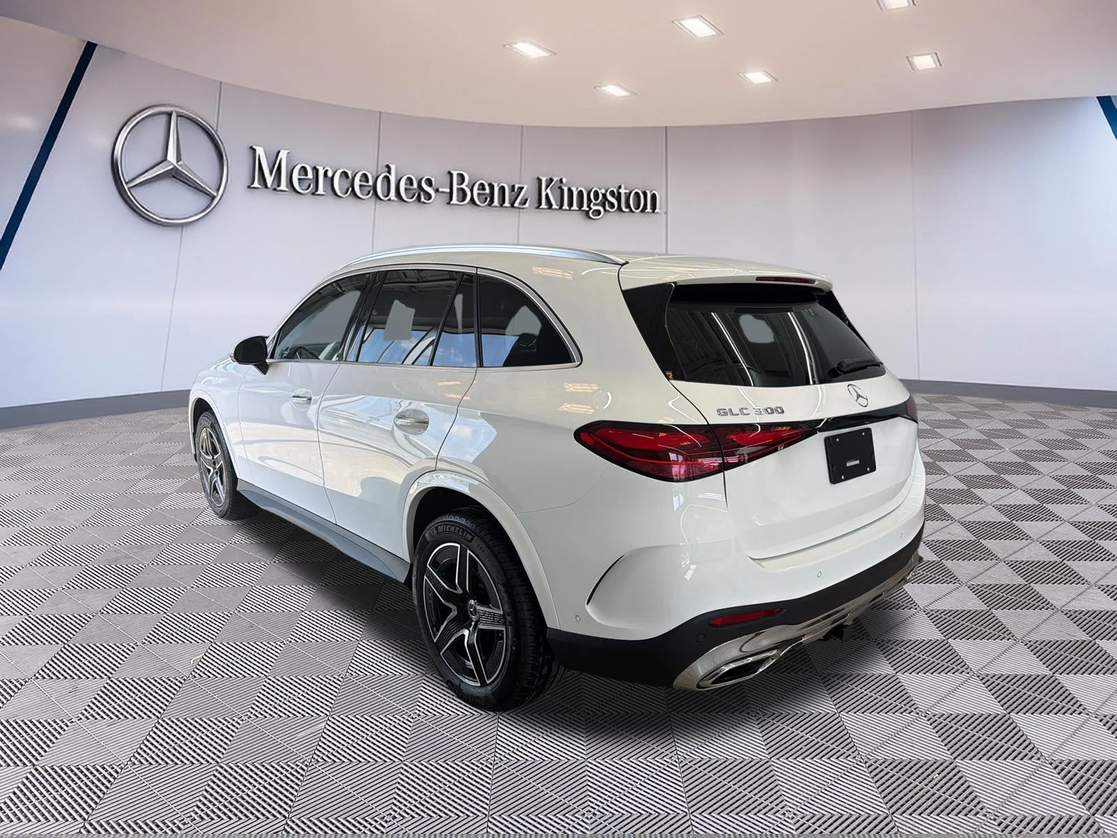 New 2026 White Mercedes-Benz GLC 300 4MATIC SUV image 10