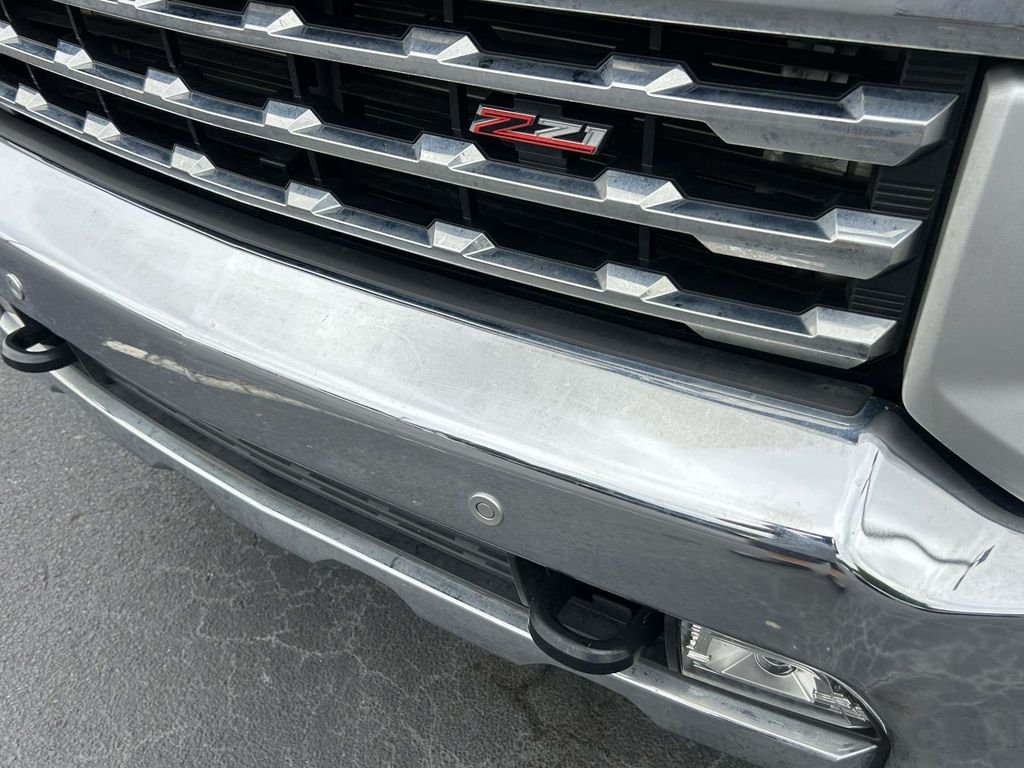 Used 2023 Silver Chevrolet LTZ image 9