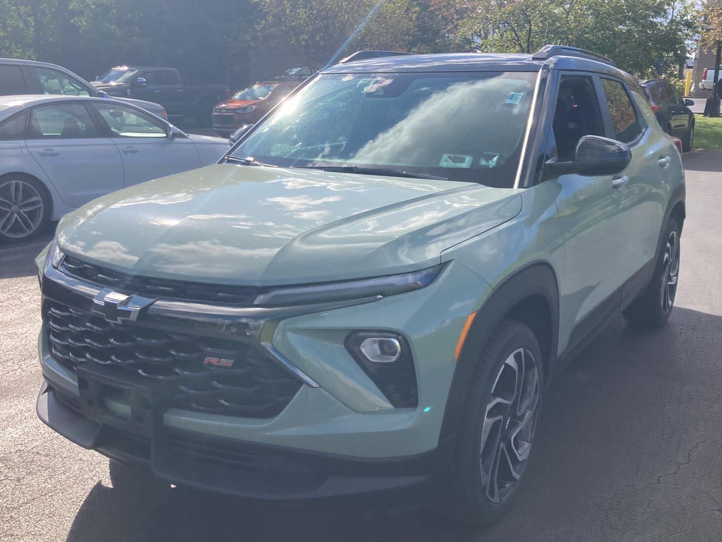 Used 2024 Cacti Green Chevrolet RS image 3