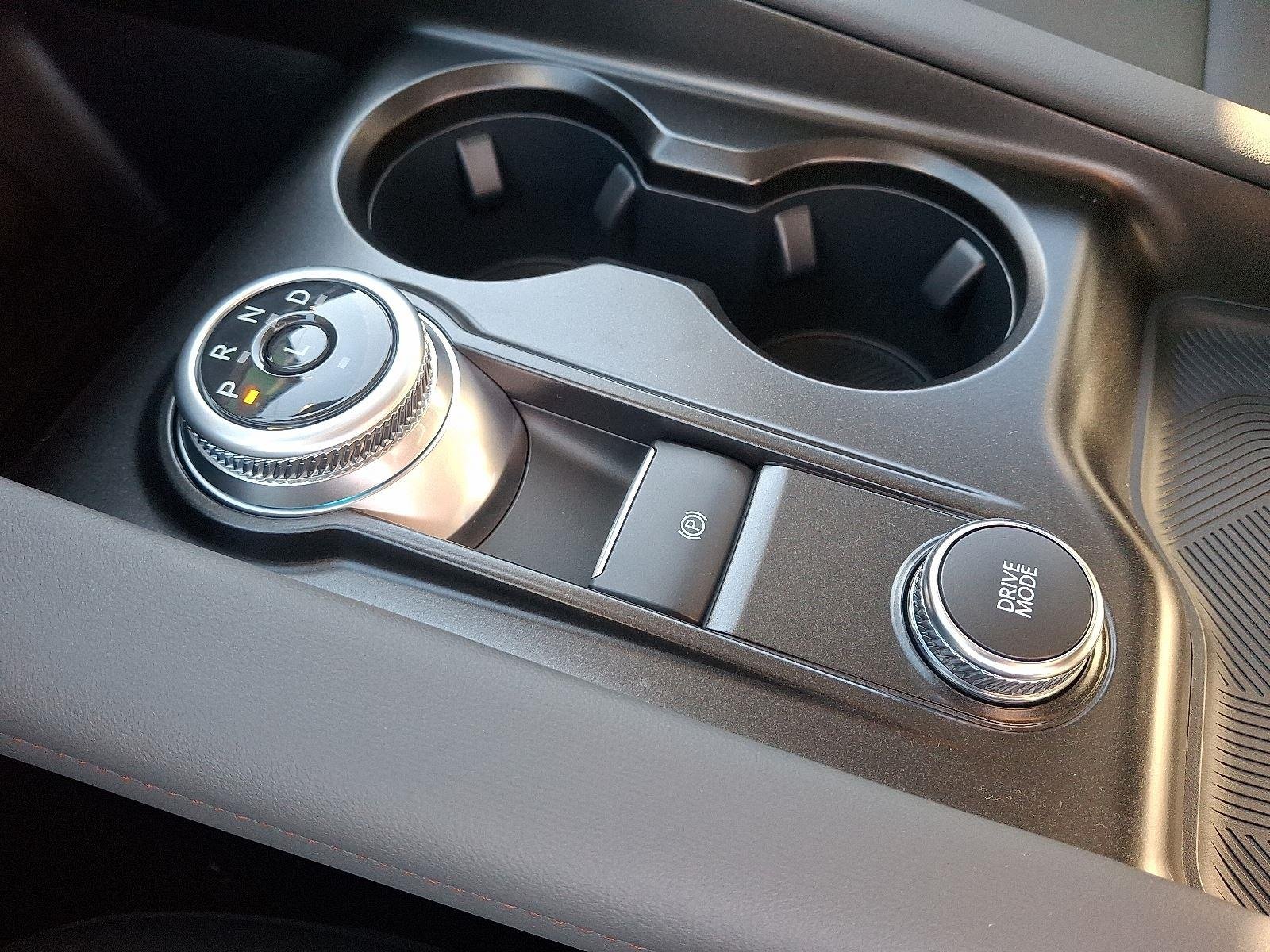2026 Ford Explorer Active - Photo 10