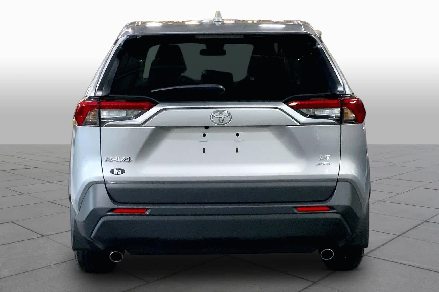 Used 2024 Silver Sky Metallic Toyota LE image 5