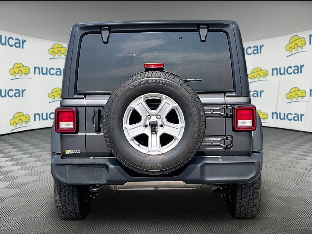 Used 2021 Gray Jeep Unlimited Sport S image 5