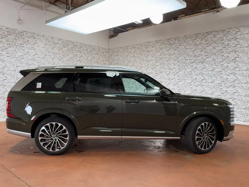 New 2026 Titan Charcoal Pearl Hyundai Calligraphy image 9