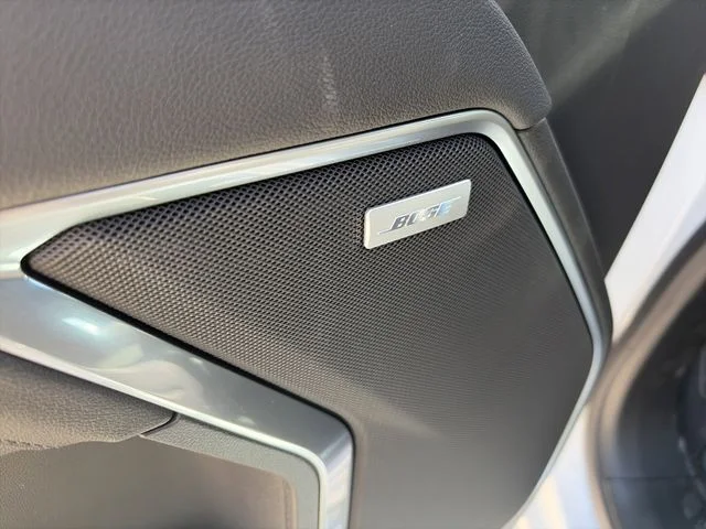New 2026 White GMC SLT image 17