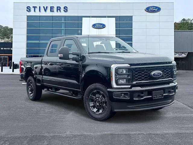 2026 Ford F-250 XL 4x4 Crew Cab 6-3/4' Box's photo