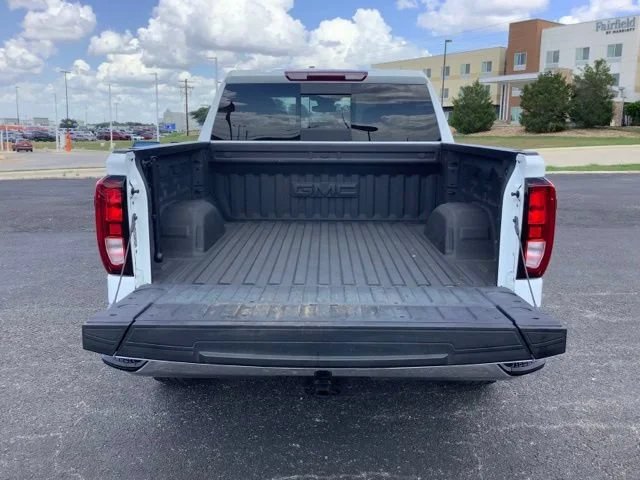 2025 GMC Sierra 1500 SLE - Photo 11