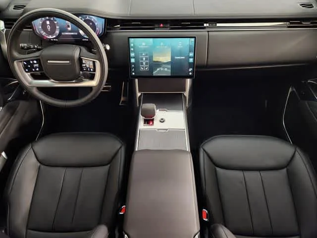 New 2026 Santorini Black Metallic Land Rover SE - P530 LWB 7 Seat image 6