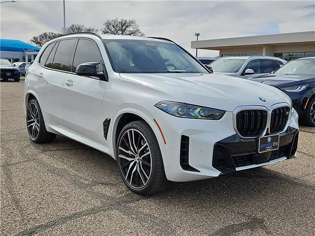 Used 2025 Alpine White BMW M60i All-Wheel Drive Sports Activity Vehicle image 3
