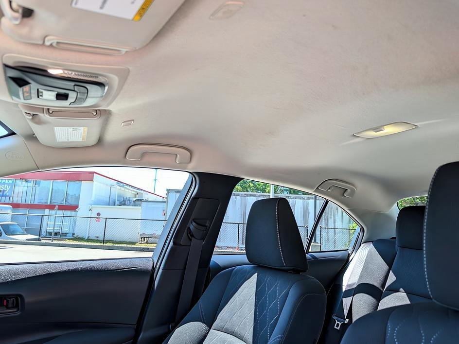 Used 2025 Underground Toyota LE image 27